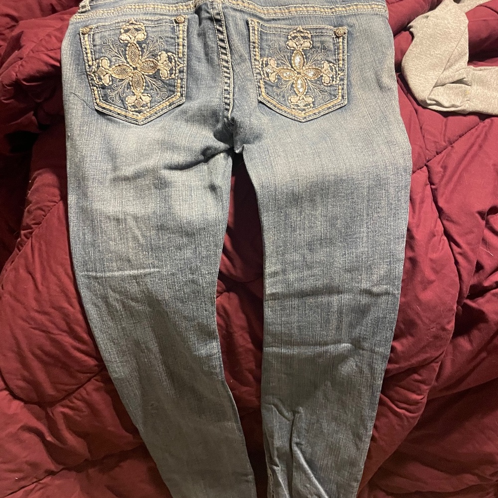 Grace in LA Jeans